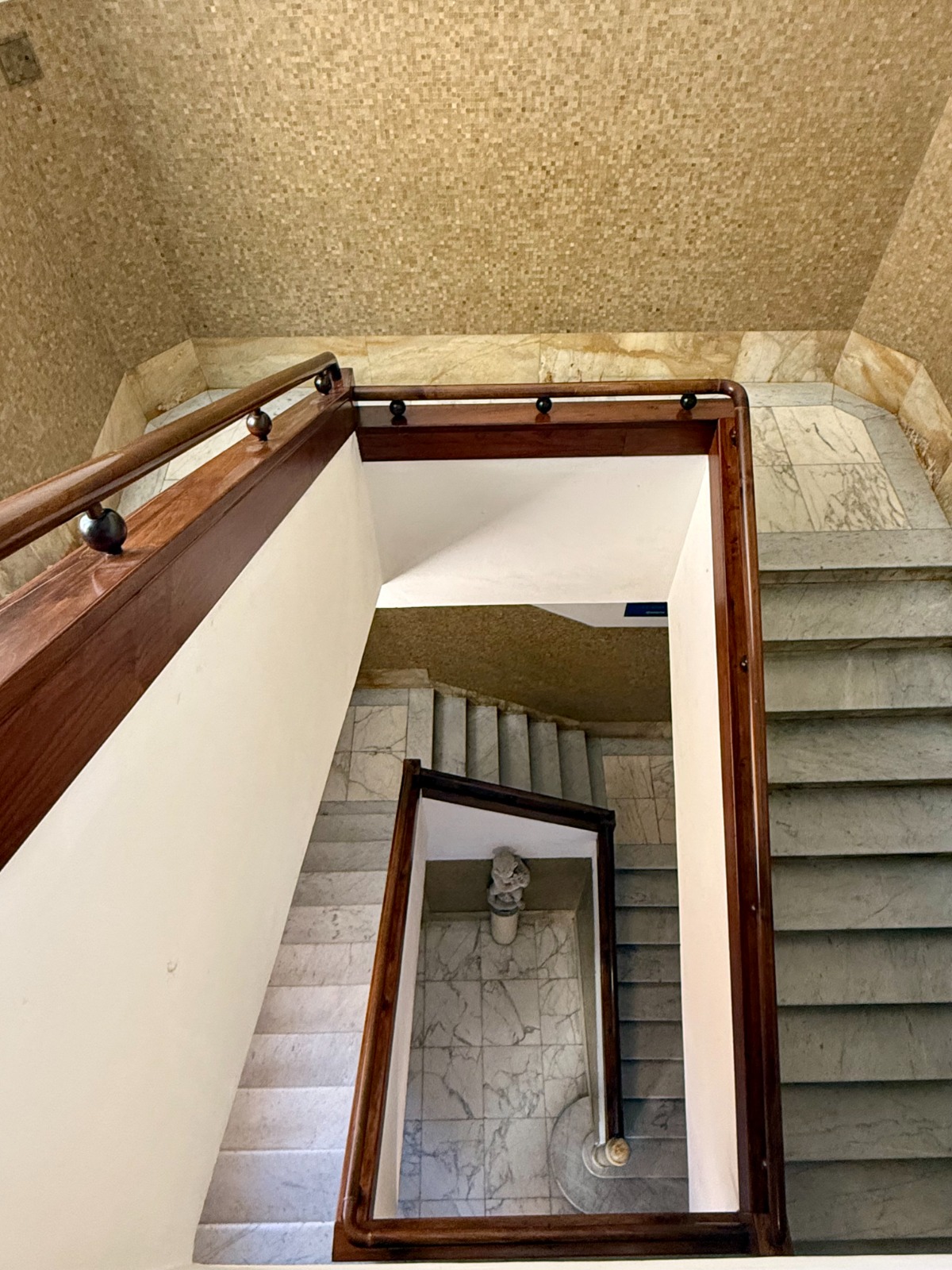 Palazzo d'Epoca Casa Ugo - Architettura e Storia